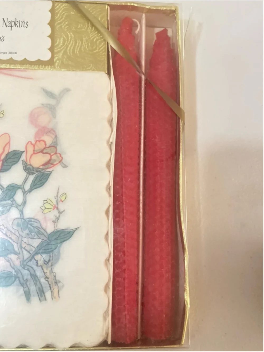 Baumgarten's Box Rice Paper Silk Effect Napkins 20 Luncheon Napkins With Candles